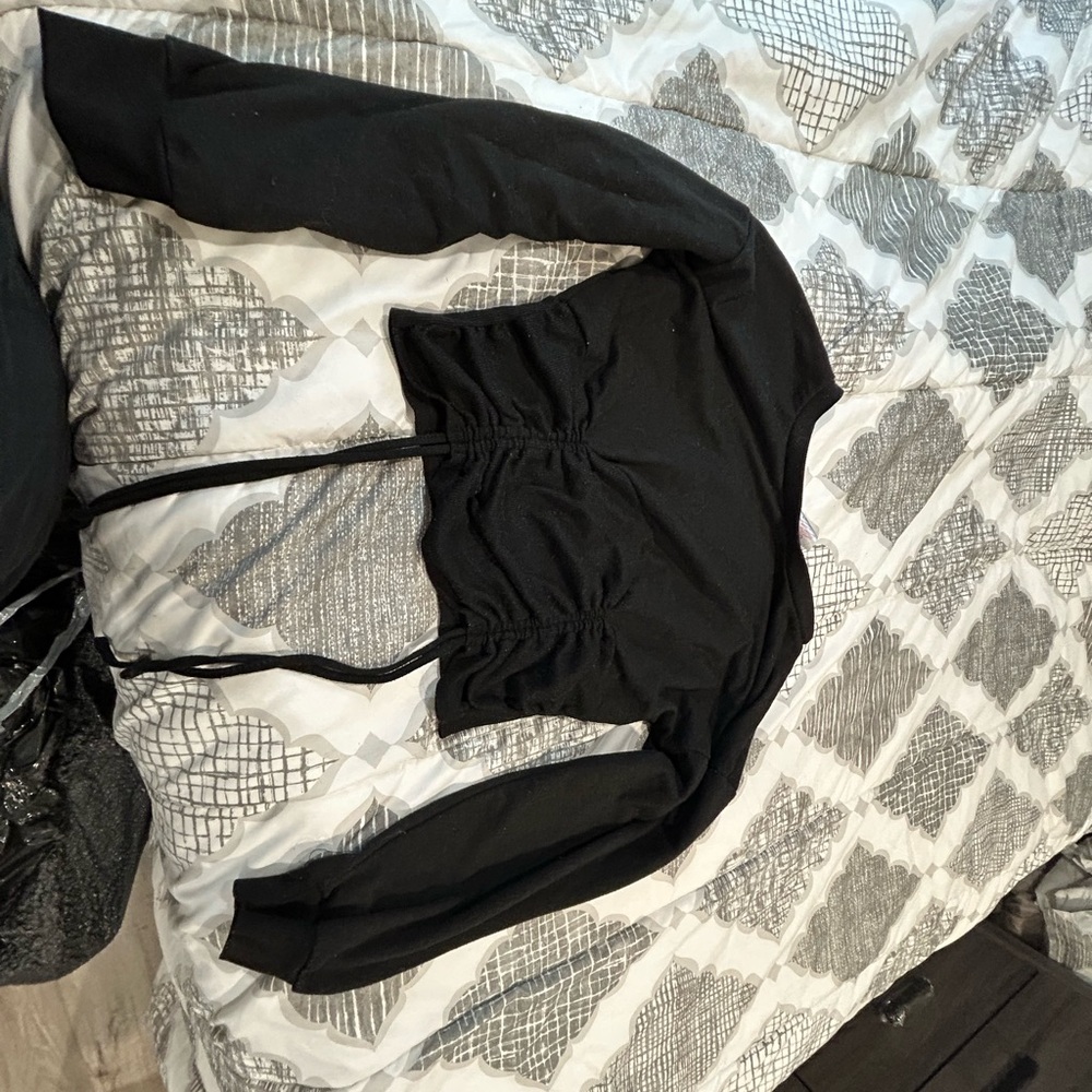 No Boundaries Black Crop Top